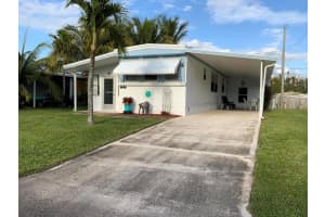 8351 SE Skylark Avenue, Hobe Sound, FL 33455 Sold 04/17/25