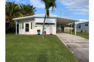 8351 SE Skylark Avenue, Hobe Sound, FL 33455 Sold 04/17/25