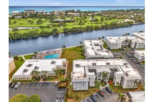 5 Colonial Club Drive 300, Boynton Beach, FL 33435 Sold 04/16/25