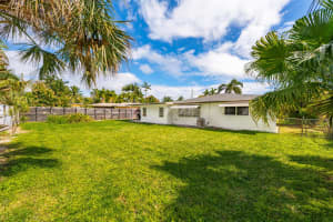 1085 NW 3rd Avenue, Boca Raton, FL 33432 Sold 06/16/25