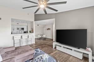 157 Yacht Club Way 304, Hypoluxo, FL 33462 - MLS#R11066287
