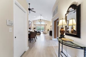 447 Woodview Circle, Palm Beach Gardens, FL 33418 Sold 05/22/25