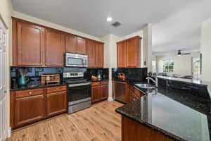 107 W Pigeon Plum Drive 108, Jupiter, FL 33458 Sold 08/11/25