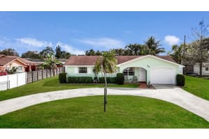 25 W Mango Road, Lake Worth, FL 33467 Sold 04/17/25