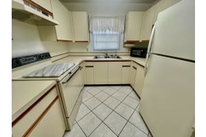 14 Lake Vista Trail 102, Port Saint Lucie, FL 34952 Sold 10/21/25