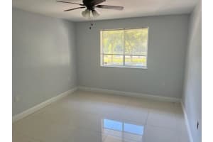 17202 Glenmoor Drive, West Palm Beach, FL 33409 - MLS#R11066426