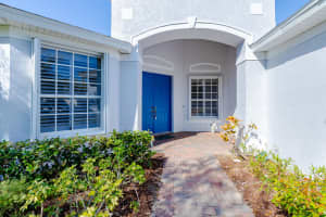 3190 Ashford Square, Vero Beach, FL 32966 Sold 03/31/25