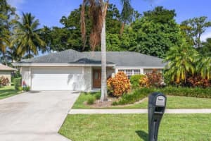 691 Foresteria Avenue, Wellington