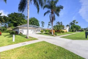 691 Foresteria Avenue, Wellington, FL 33414 - MLS#R11066472