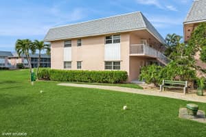 18081 Se Country Club Drive Bldg 12-unit116, Jupiter