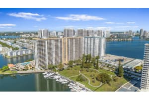 290 174th Street 1111, Sunny Isles Beach, FL 33160 - MLS#R11066510