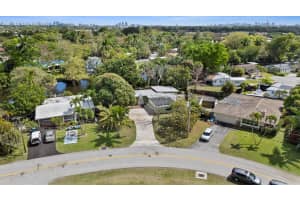 3320 NW 6th Avenue, Oakland Park, FL 33309 Sold 04/22/25