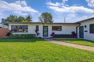 825 Cinnamon Road, North Palm Beach, FL 33408 Sold 04/28/25