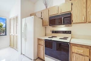 705 Harbour Pointe Way 705, Greenacres, FL 33413 Sold 11/06/25