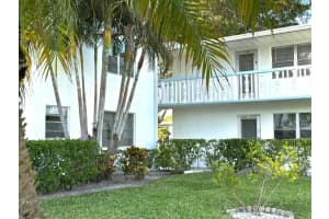 124 Camden F, West Palm Beach, FL 33417 Sold 04/04/25