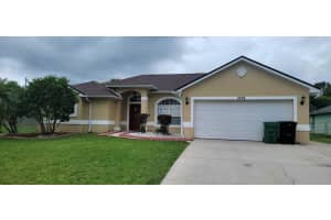 1058 Sw Calmar Avenue, Port Saint Lucie