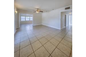 1432 W Bloxham Street, Lantana, FL 33462 Sold 07/31/25