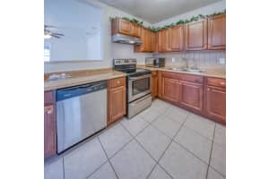 1432 W Bloxham Street, Lantana, FL 33462 Sold 07/31/25