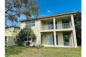 10634 Old Hammock Way, Wellington, FL 33414 Sold 04/18/25