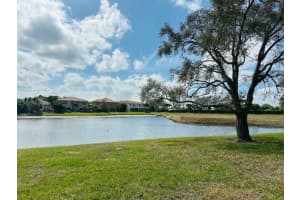 10634 Old Hammock Way, Wellington, FL 33414 Sold 04/18/25