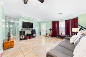 9107 SE 64th Drive, Okeechobee, FL 34974 Sold 05/28/25