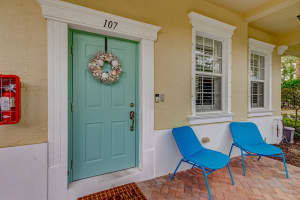 355 E Thatch Palm Circle 107, Jupiter, FL 33458 Sold 04/28/25