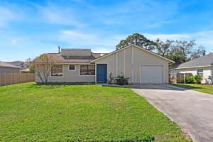 556 NW Azine Avenue, Port Saint Lucie, FL 34983 Sold 04/30/25
