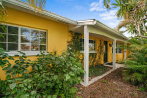 12043 Dolphin Drive, Palm Beach Gardens, FL 33410 Sold 05/16/25