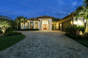 847 SW Winston Avenue, Palm City, FL 34990 Sold 04/11/25
