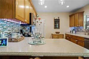 1226 32 Avenue SW, Vero Beach, FL 32968 Sold 08/22/25