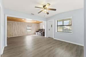 367 Barraclough Street, Fort Pierce, FL 34982 Sold 04/11/25