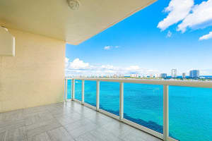 2640 Lake Shore Drive 1212, Riviera Beach, FL 33404 Sold 04/17/25