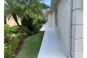 8219 Saint Johns Court, Wellington, FL 33414 Sold 05/02/25