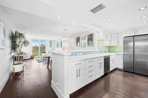 250 NW 67th Street 423, Boca Raton, FL 33487 Sold 04/28/25