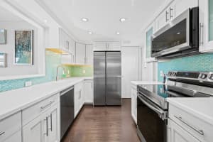 250 NW 67th Street 423, Boca Raton, FL 33487 Sold 04/28/25