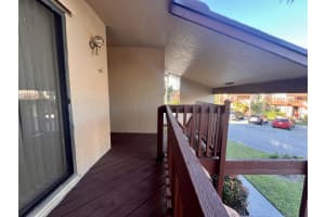 706 Lakeview Drive E, Royal Palm Beach, FL 33411 Sold 03/20/25