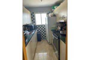 826 E Tiffany Drive 4, Mangonia Park, FL 33407 Sold 02/17/26