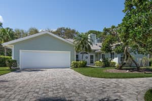 12803 Nw Cinnamon Way, Palm City