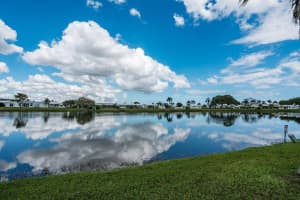 2001 SW Roma Way SW, Boynton Beach, FL 33426 Sold 04/19/25