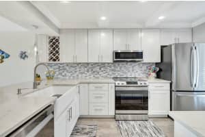 15 Royal Palm Way 402, Boca Raton, FL 33432 - MLS#R11067101