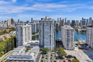 2750 Ne 183rd Street 406, Aventura