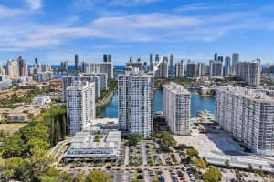 2750 NE 183rd Street 406, Aventura, FL 33160 - MLS#R11067117