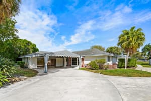 4705 Holly Drive, Palm Beach Gardens, FL 33418 - MLS#R11067133