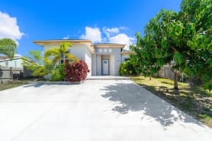328 Jackson Avenue, Greenacres, FL 33463 Sold 06/23/25