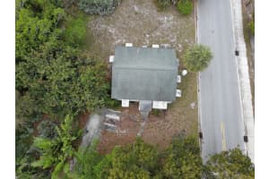 1001 S B Street, Lake Worth Beach, FL 33460 Sold 04/08/25