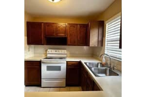 30 Lake Vista Trail 102, Port Saint Lucie, FL 34952 Sold 04/17/25