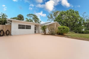 11419 N 165th Road N, Jupiter, FL 33478 Sold 07/30/25