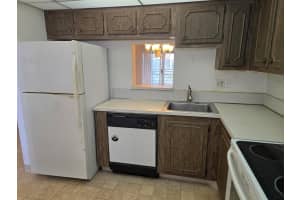 3590 Via Poinciana 509, Lake Worth, FL 33467 Sold 09/04/25