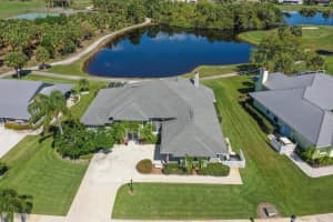 4408 Gator Trace Lane, Fort Pierce, FL 34982 - MLS#R11067255