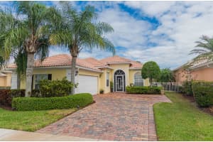 11307 SW Rockingham Drive, Port Saint Lucie, FL 34987 Sold 05/28/25